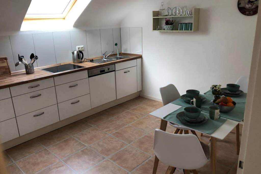 Appartement Und Monteurwohnung Matthies Naehe Koeln 30km Kürten