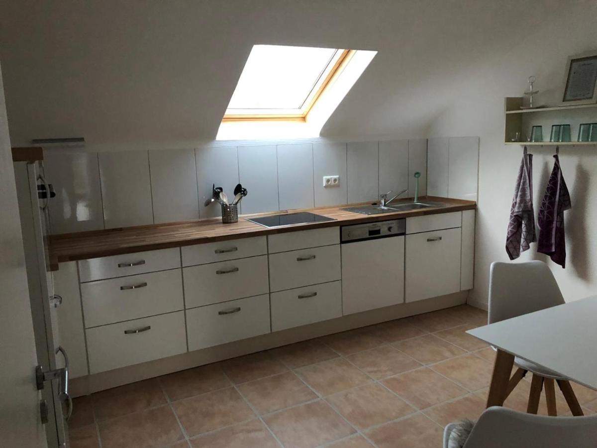 Und Monteurwohnung Matthies Naehe Koeln 30km *