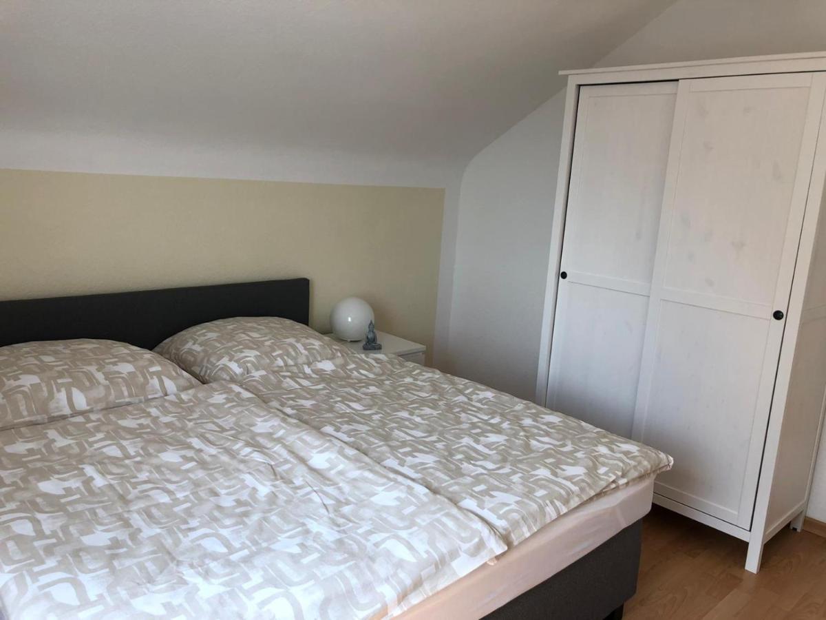 Und Monteurwohnung Matthies Naehe Koeln 30km Apartment